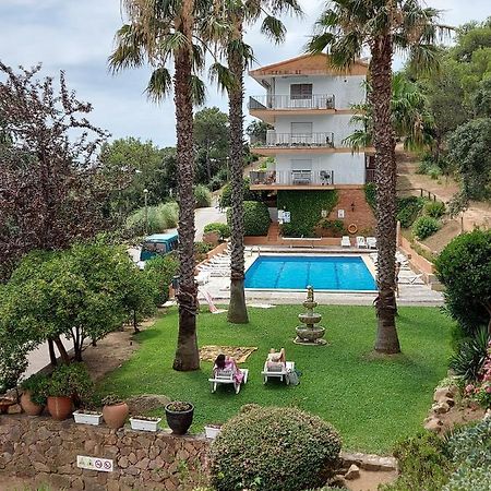Apartamento Muy Tranquilo Con Piscina Apartment Tossa de Mar Bagian luar foto
