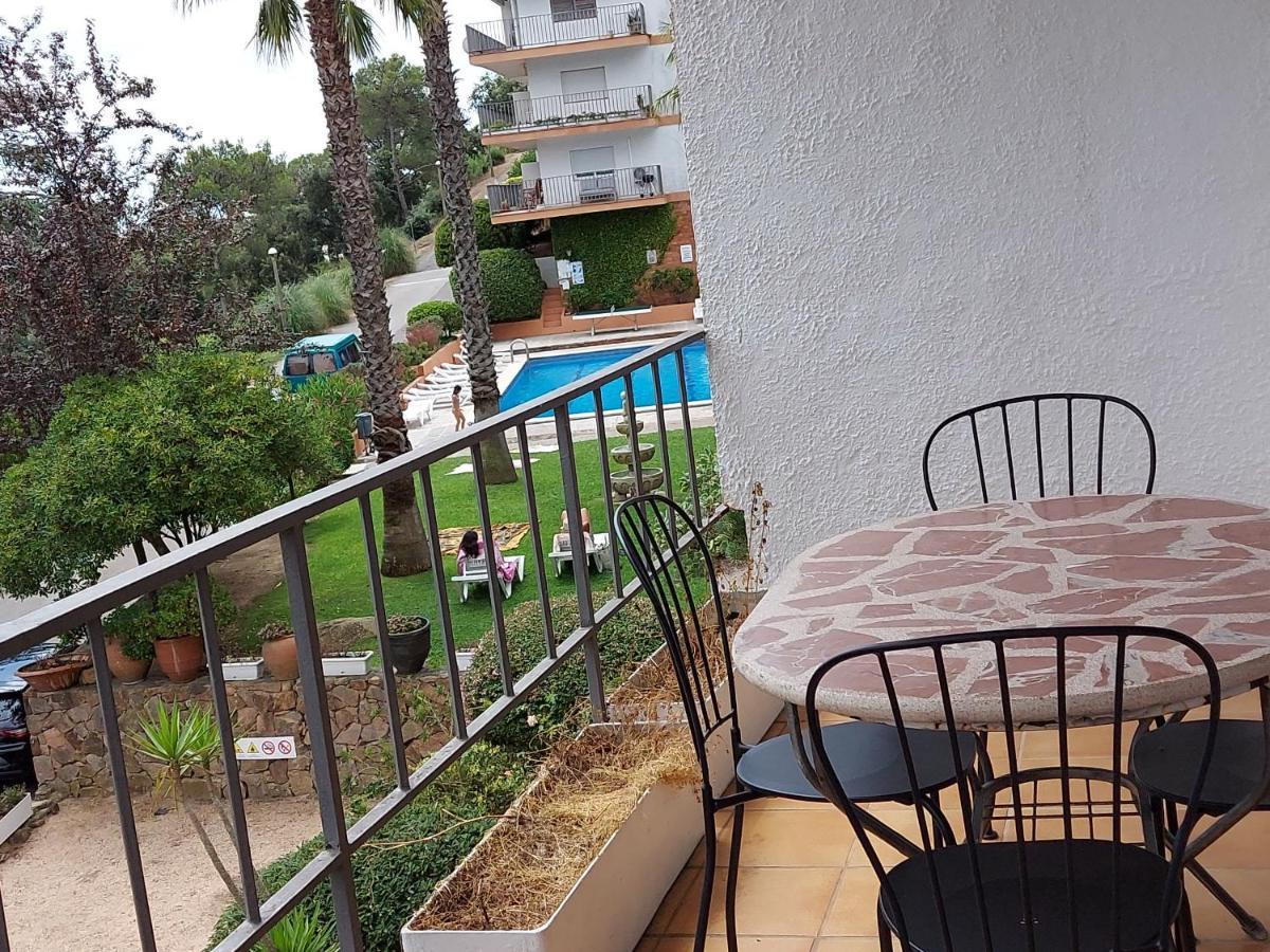 Apartamento Muy Tranquilo Con Piscina Apartment Tossa de Mar Bagian luar foto
